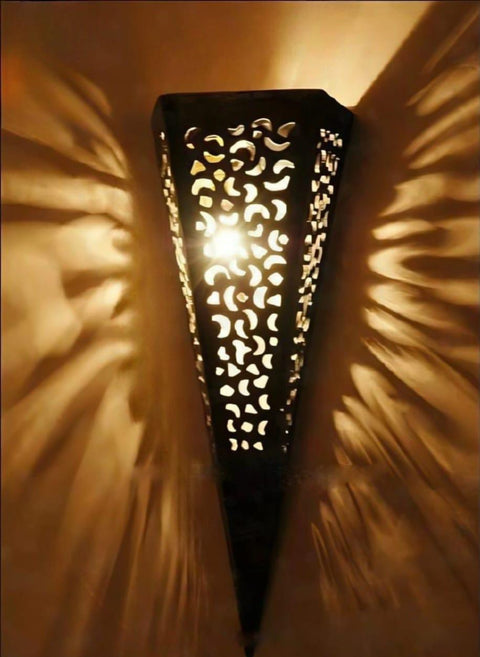 Oriental wooden Wall Lamp