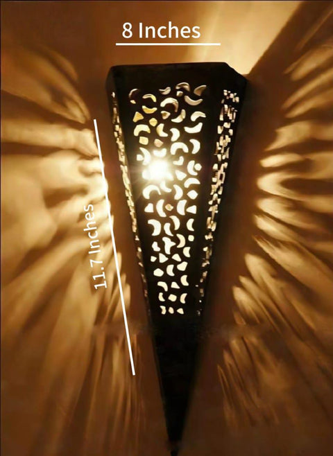 Oriental wooden Wall Lamp